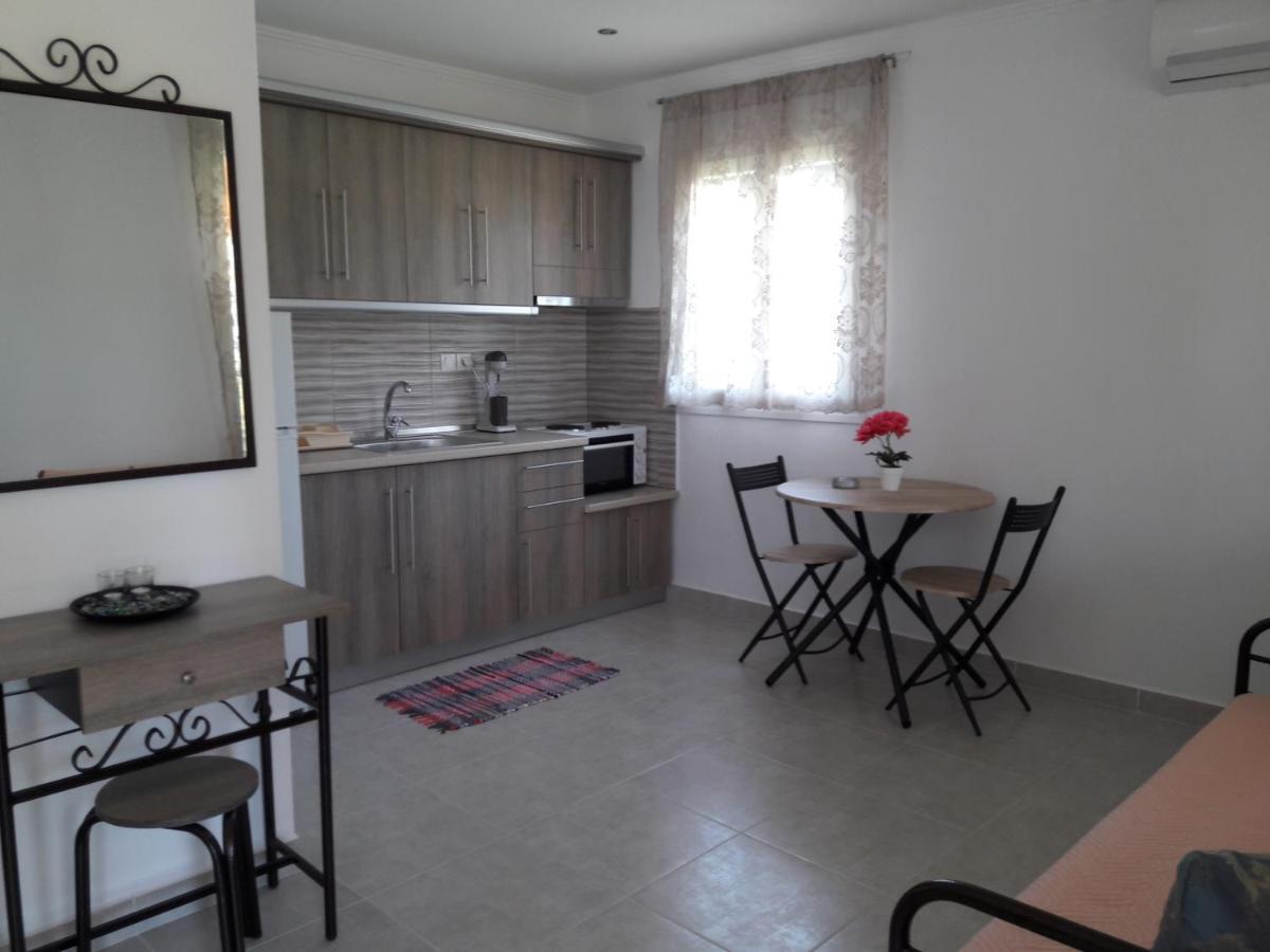 הוילה טורוני Alexandra'S Houses מראה חיצוני תמונה